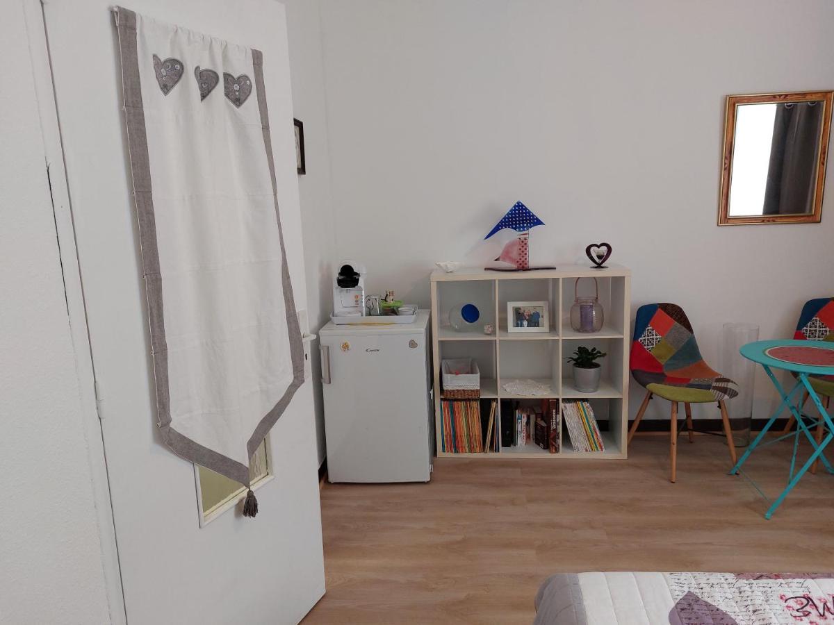 Chambre Pres De L'Etang De Thau 梅兹 外观 照片